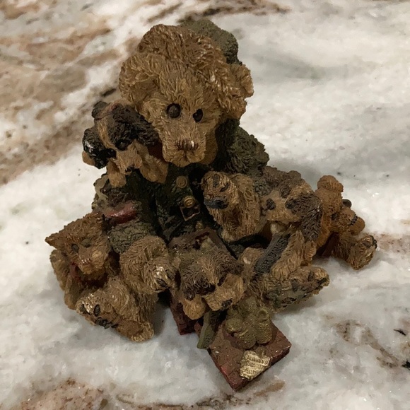 Boyd’s Bear Collectible